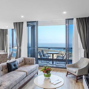 Meriton Suites Southport